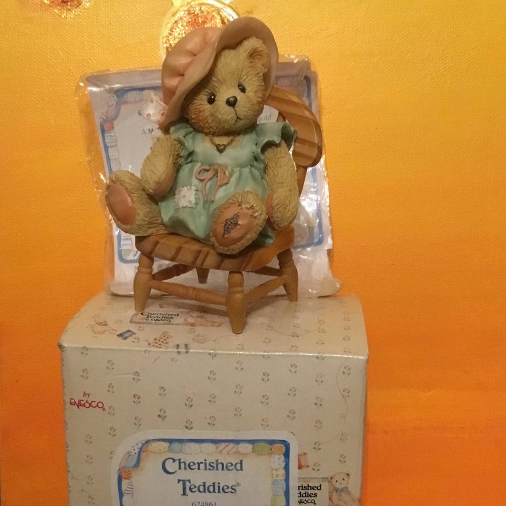 Cherished Teddies “ A Mother’s Love Bears All Things” - Picture 1 of 8